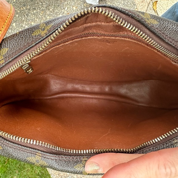 LV JUENE FILLE vintage crossbody - Picture 6 of 12